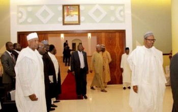 Photos: Buhari meets with Nigerian community in Saudi Arabia
